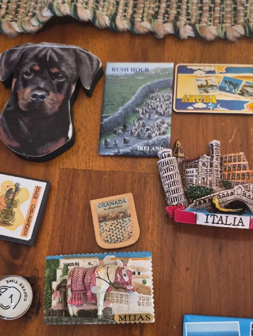33 Piece Magnet Collection From Around The World